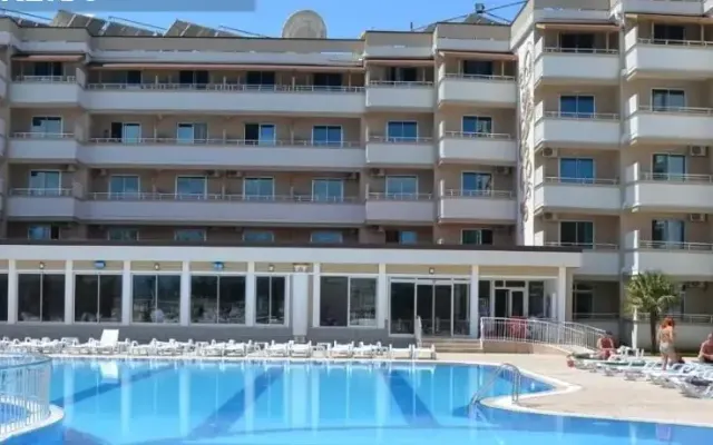 Linda Resort Hotel, Titreyengol
